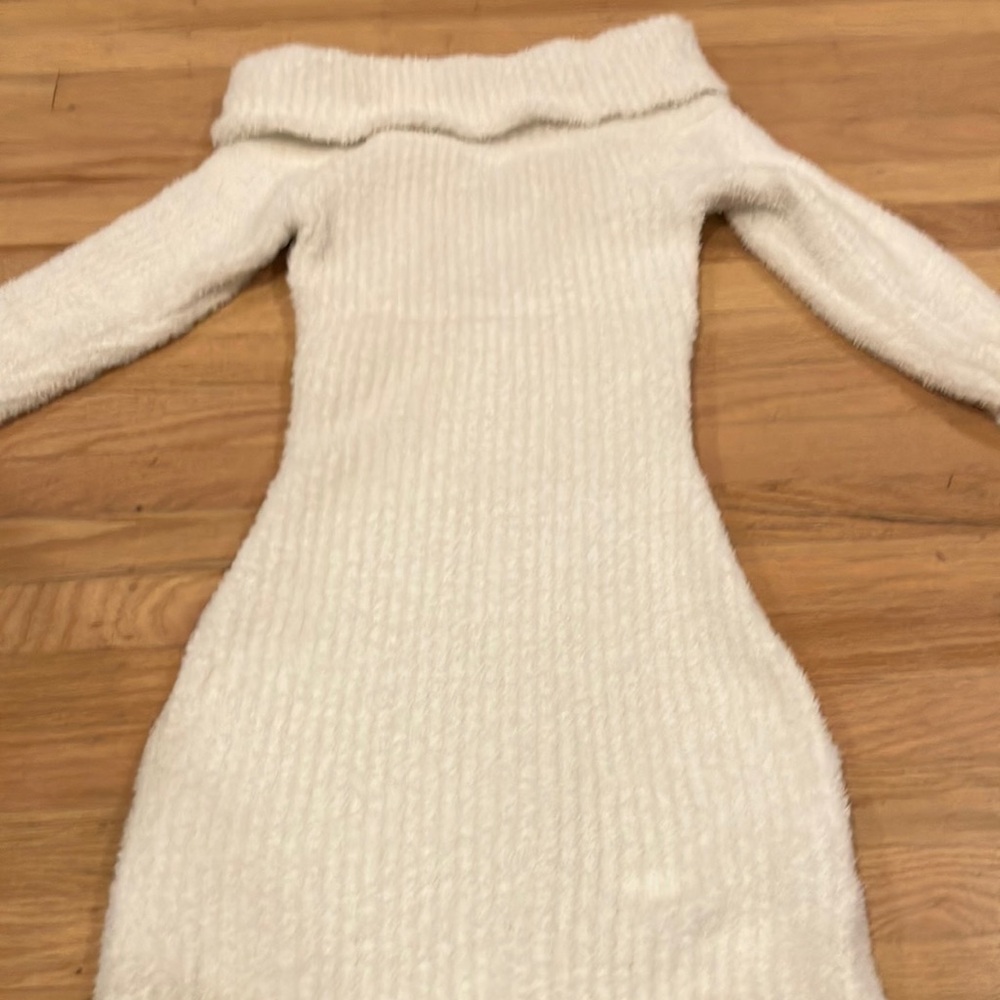 Wild Fable White Off-the-Shoulder Sweater